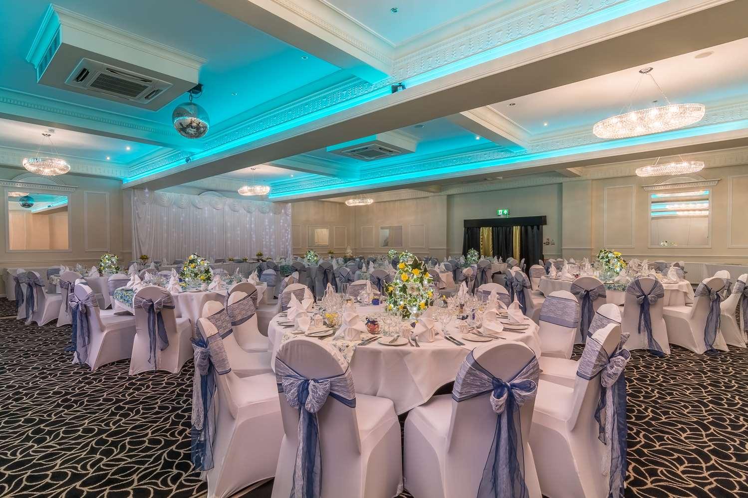 Best Western Rockingham Forest Hotel Корби Екстериор снимка
