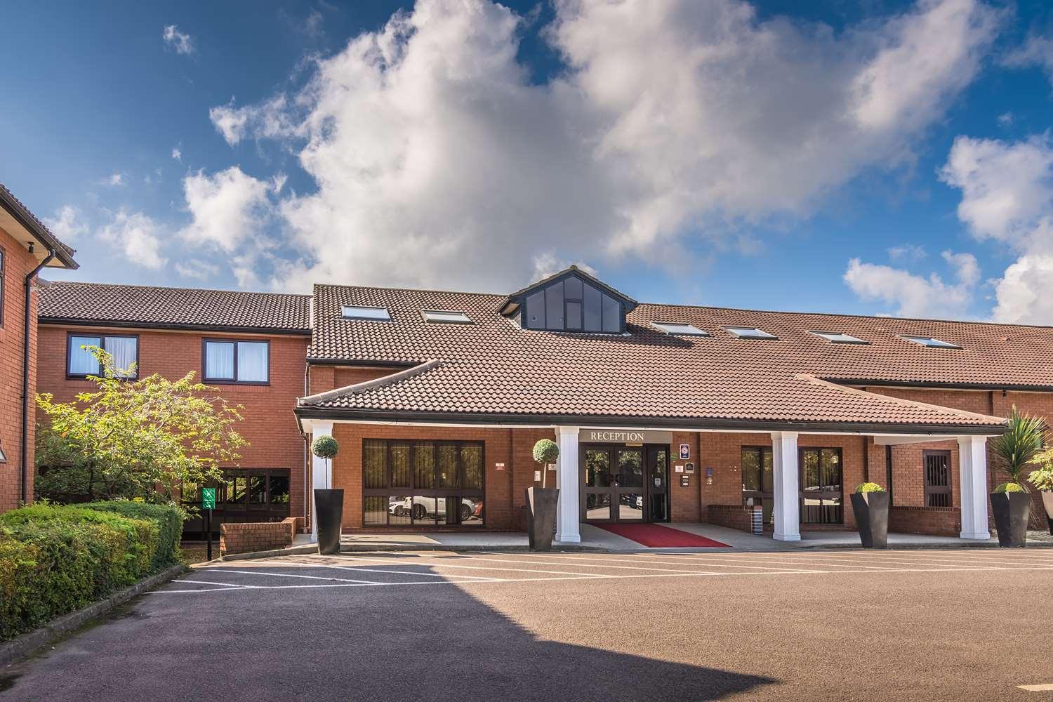 Best Western Rockingham Forest Hotel Корби Екстериор снимка