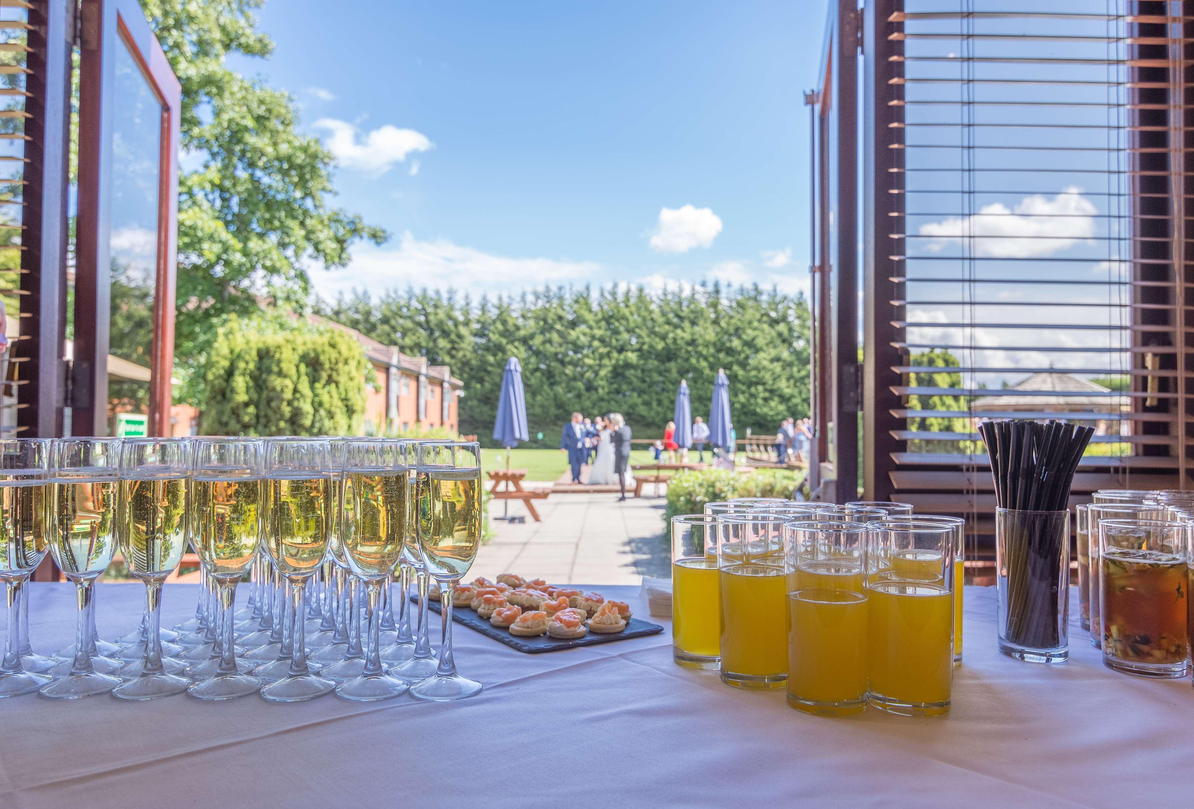Best Western Rockingham Forest Hotel Корби Екстериор снимка