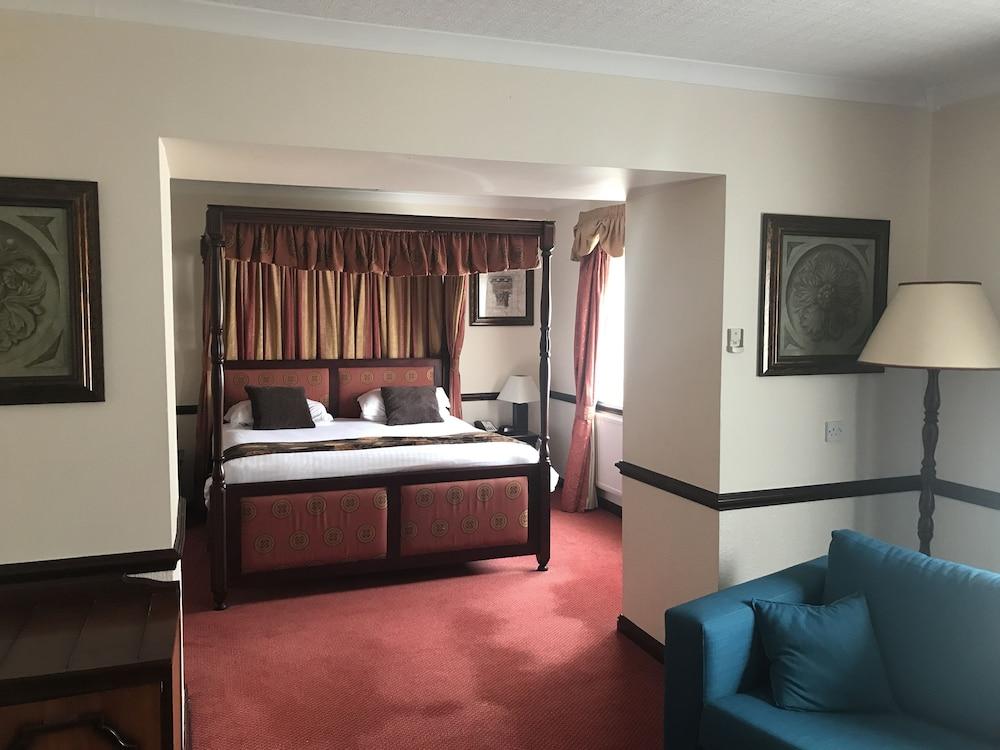 Best Western Rockingham Forest Hotel Корби Екстериор снимка