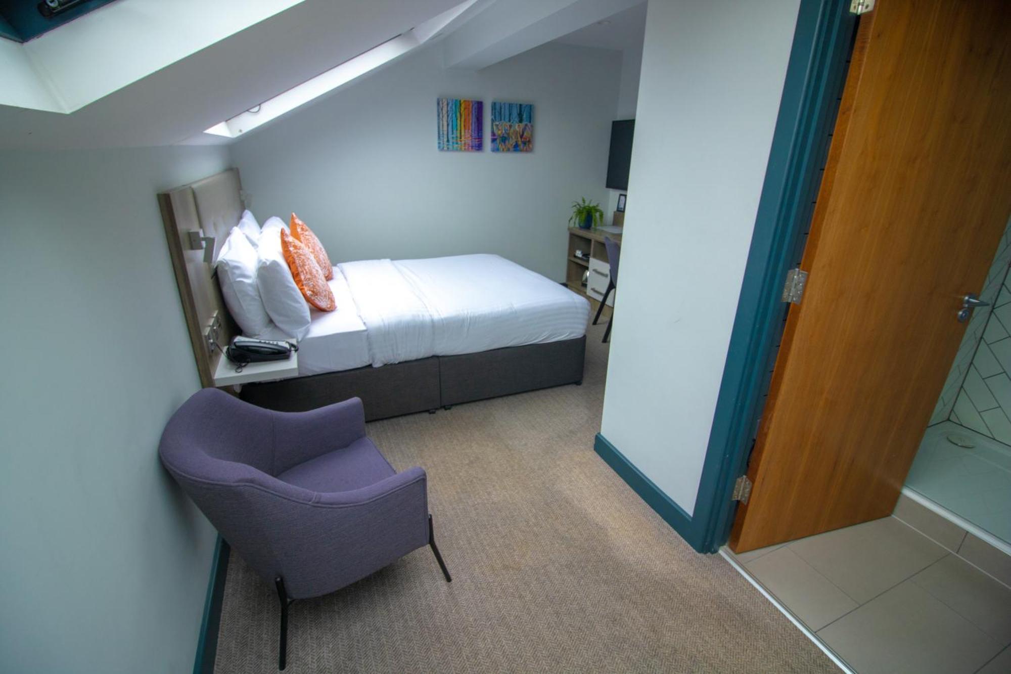 Best Western Rockingham Forest Hotel Корби Екстериор снимка