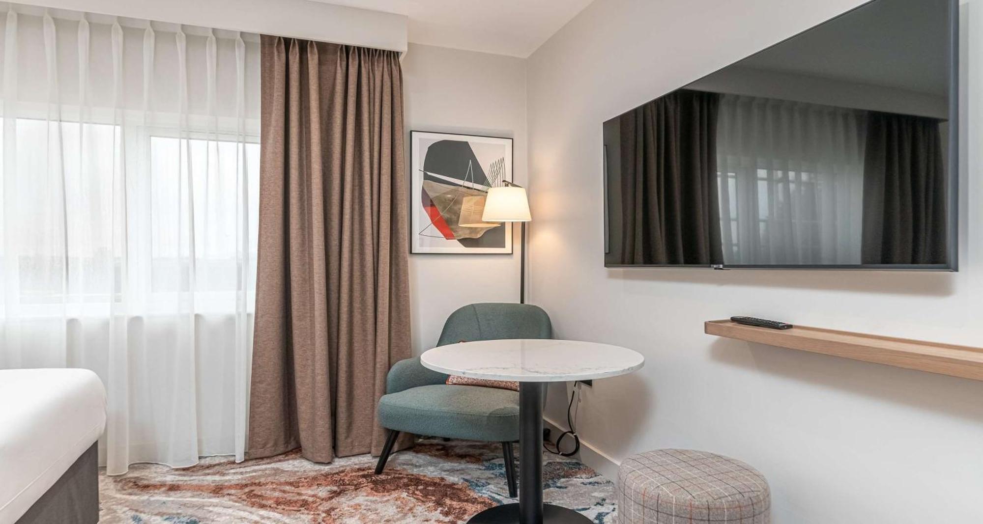 Best Western Rockingham Forest Hotel Корби Екстериор снимка