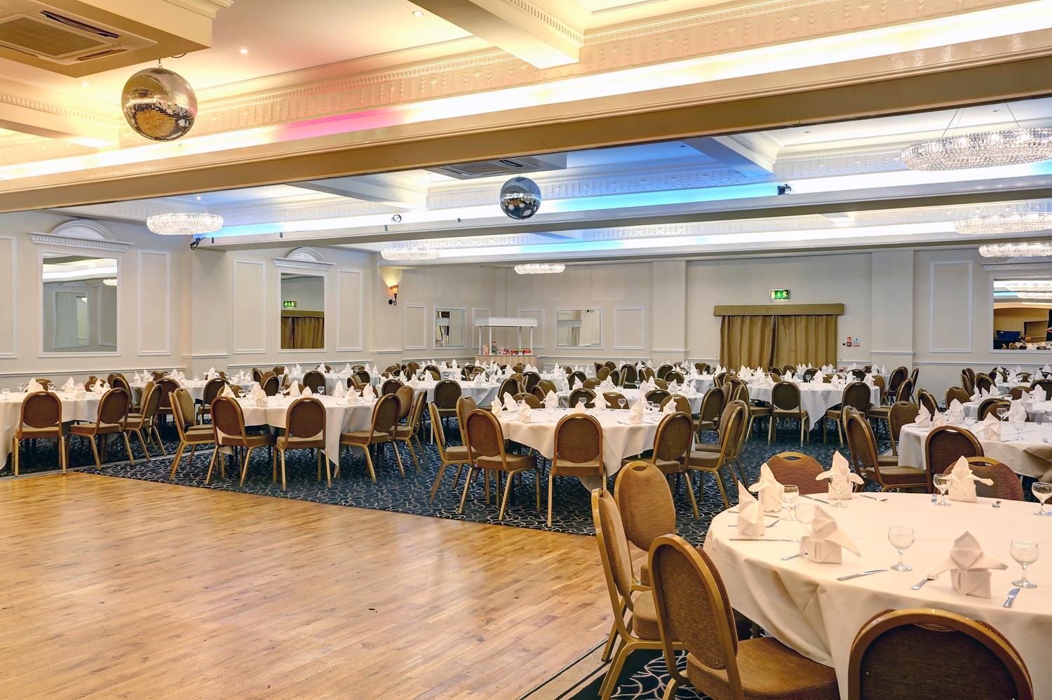 Best Western Rockingham Forest Hotel Корби Екстериор снимка